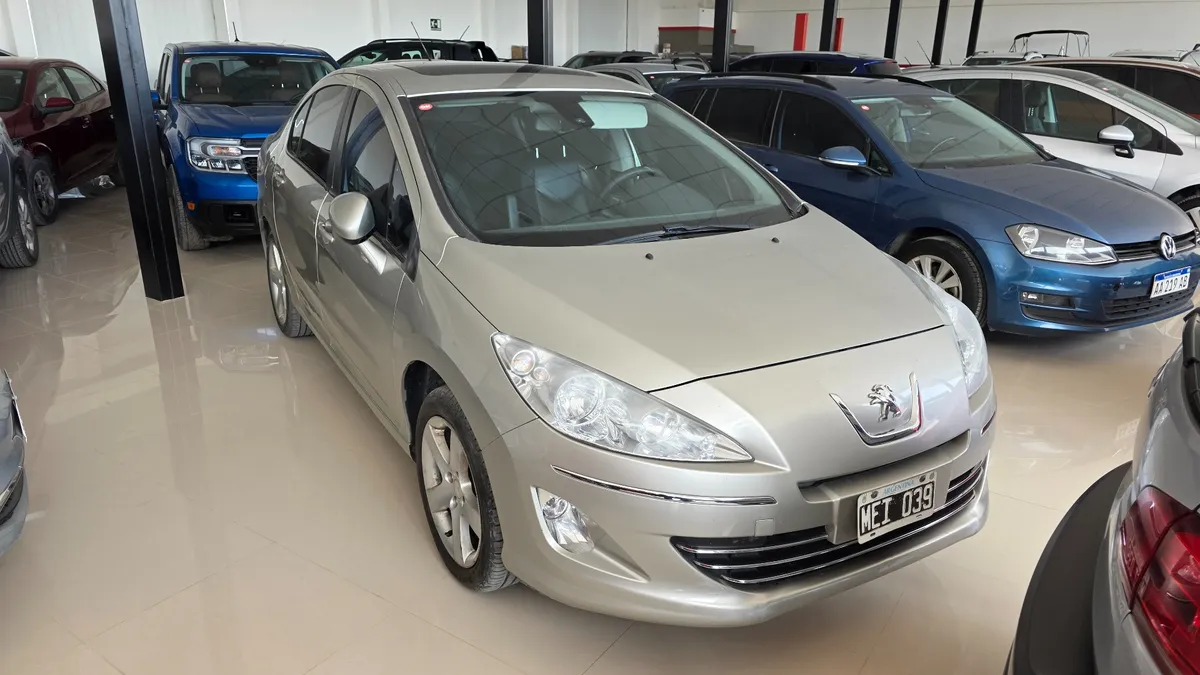 Peugeot 408 2.0 Allure 143cv