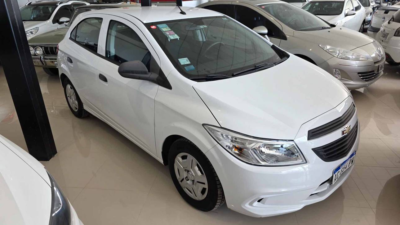 Chevrolet Onix Joy LS 1.4