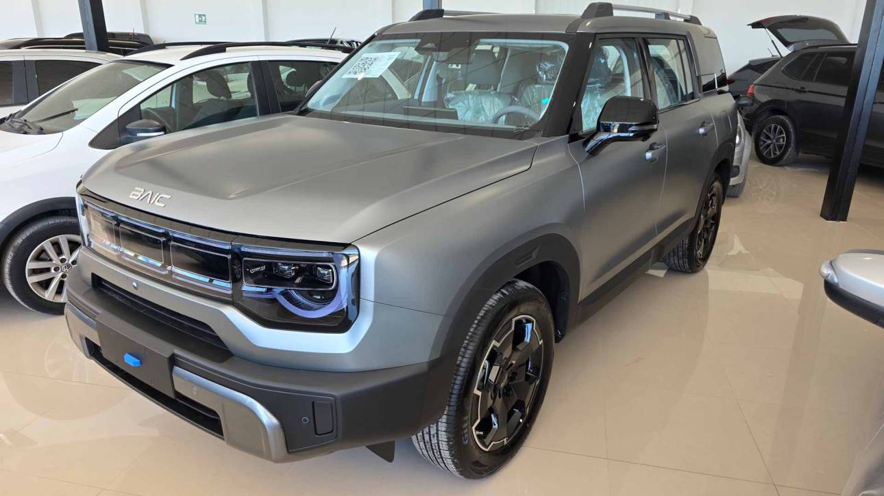 Baic BJ30 4×2 Hibrida