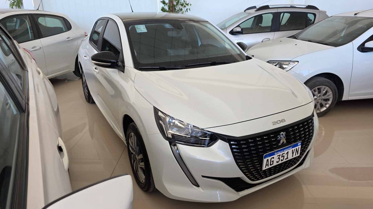 Peugeot 208 1.6 Allure PK MT