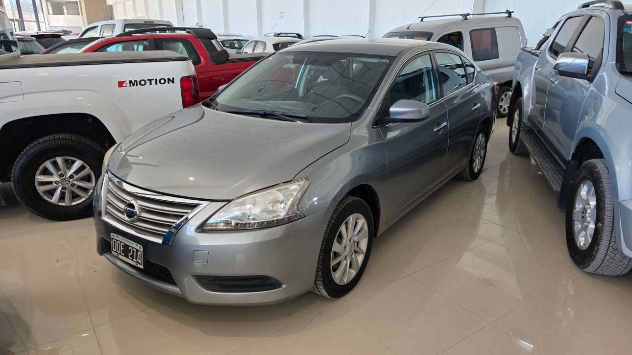 Nissan Sentra 1.8 Sense