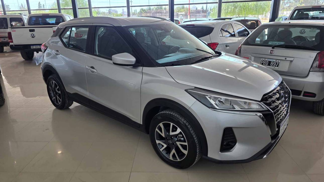 Nissan Kicks 1.6 X-Play