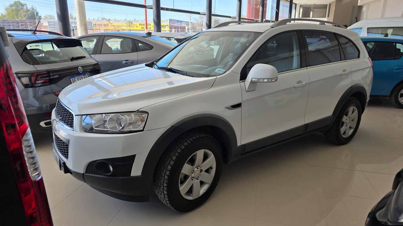 Chevrolet Captiva 2.4 LT
