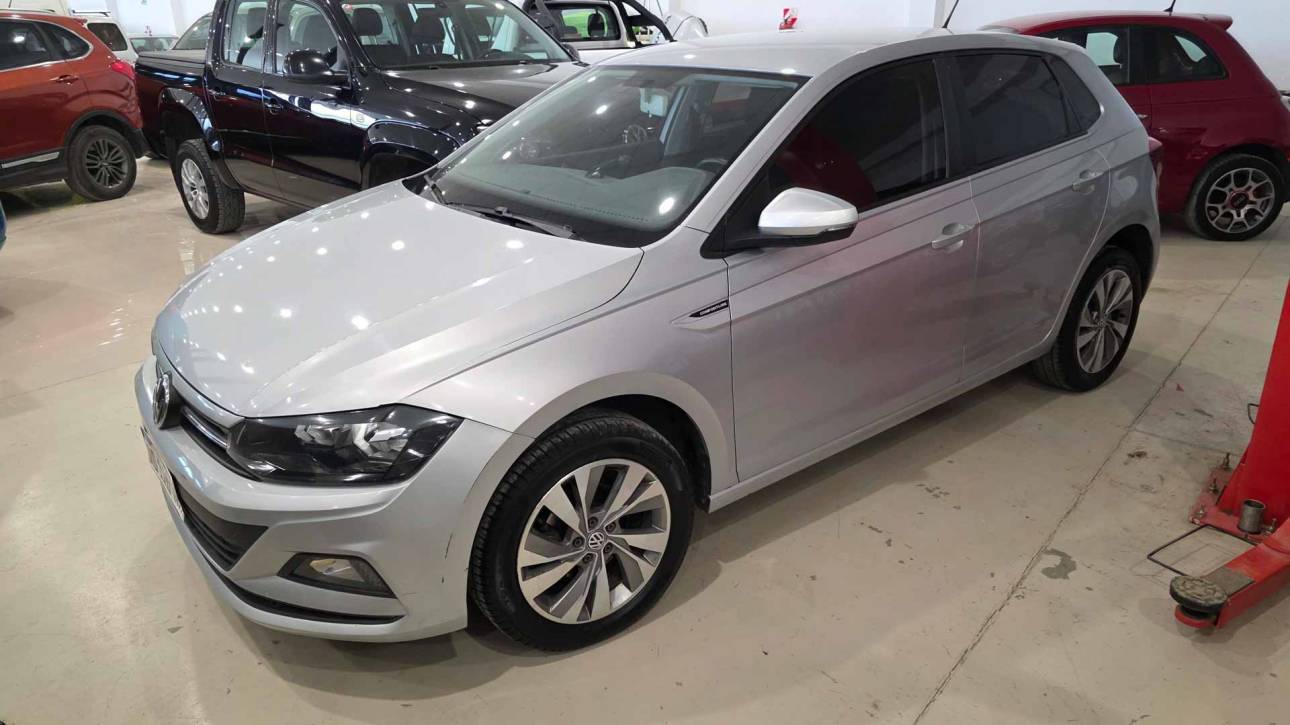 VW Polo Comfortline Plus 1.6