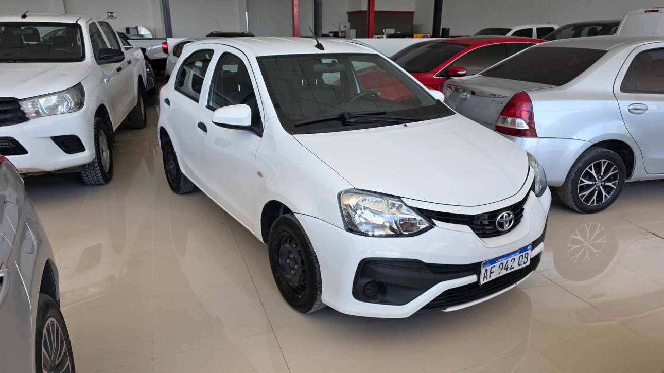 Toyota Etios 1.5 X
